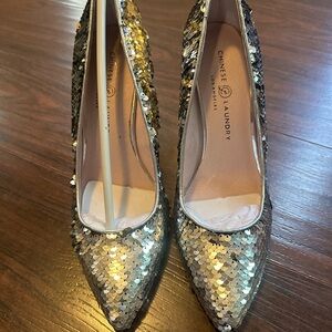 NEW Chinese Laundry Ruthy Silver Gold Sequin Women's Shoes